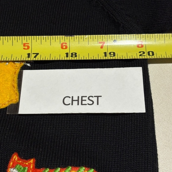 VTG Women’s Cat & Dog Cardigan Sweater Button front M.C.X. Sz L Black Novelty - Picture 9 of 10